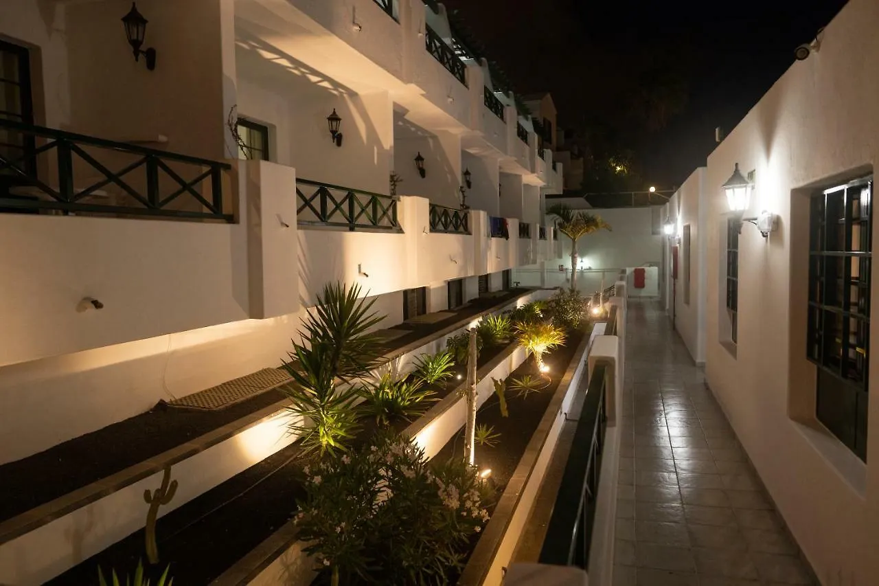 Apartamentos Morana (Adults Only) Puerto del Carmen  Apartment Puerto del Carmen (Lanzarote)